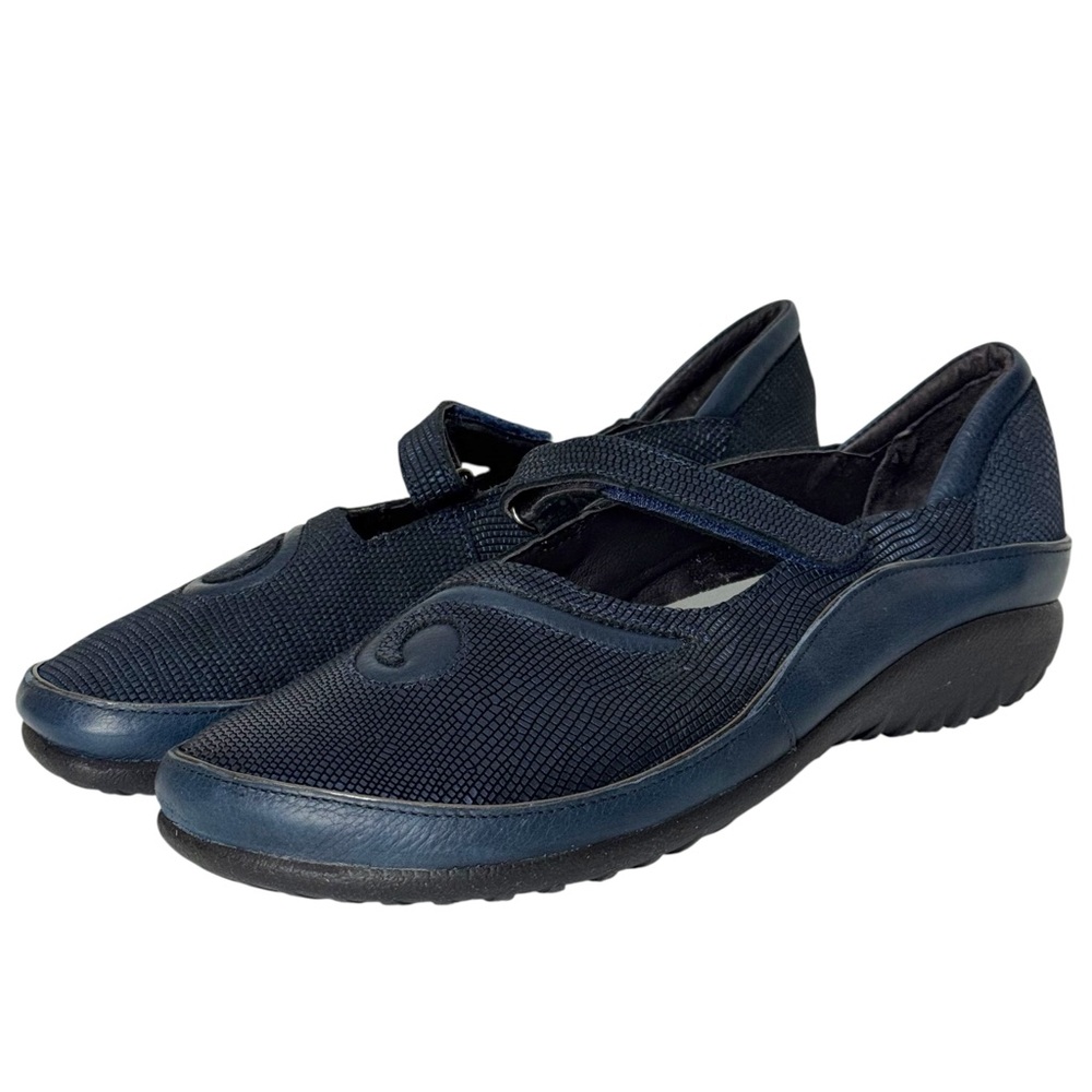 NWT Naot Matai Navy Blue Adjustable Mary Jane Flats Comfort Shoes Size 10-10.5 - Picture 2 of 16